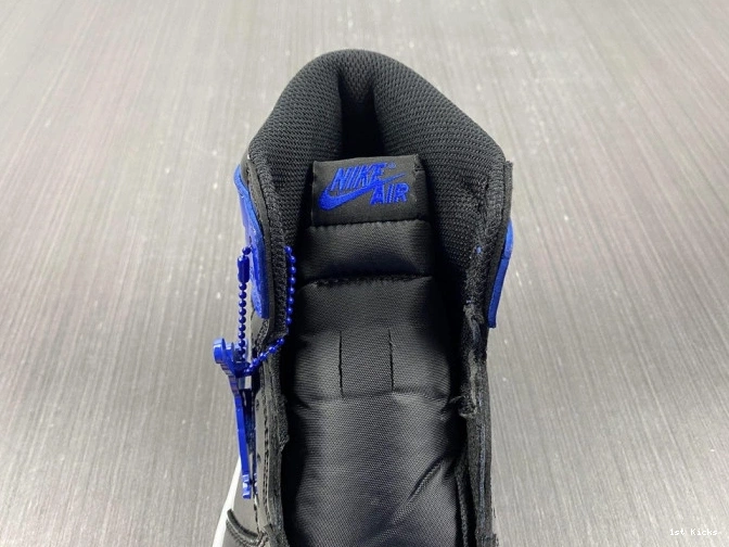 Jordan 555088-404 OG High Retro 1 0809